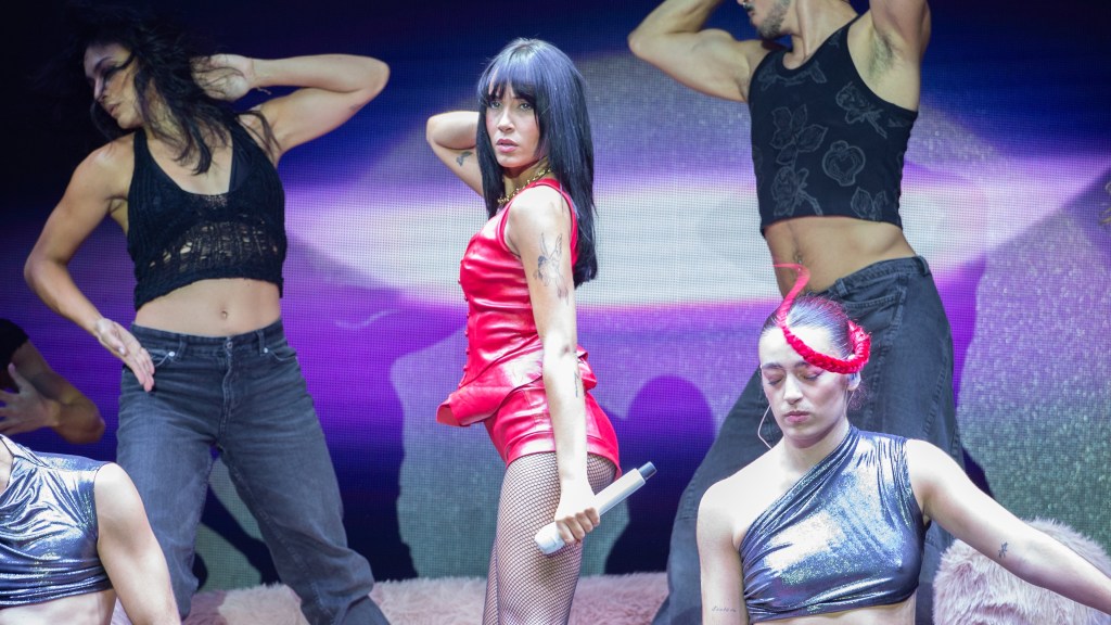 Aitana en un concierto de su última gira