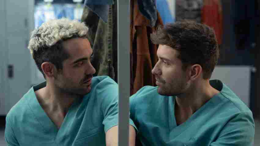 Xoán Fórneas y Pablo Alborán en un capítulo de la segunda temporada de 'Respira'