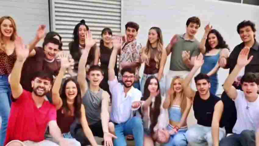 Los 18 concursantes de Operación Triunfo 2025.