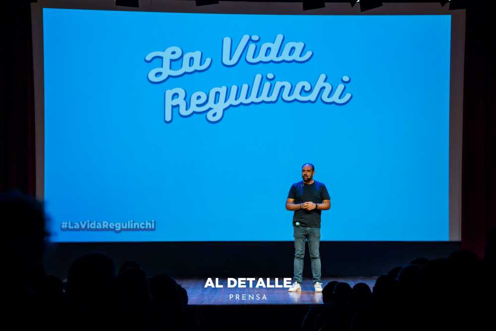 Daniel Fez presentó en Vigo su espectáculo 'La vida regulinchi'.