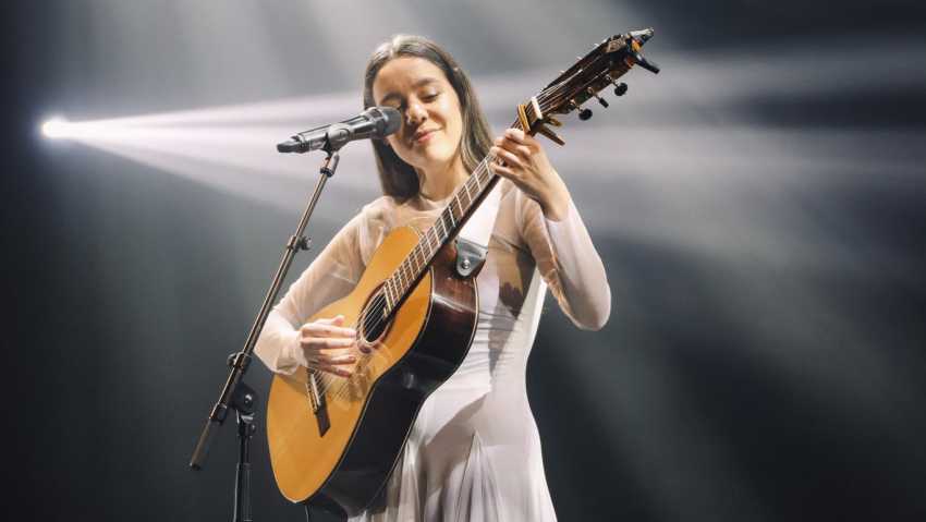 Valeria Castro en un concierto.