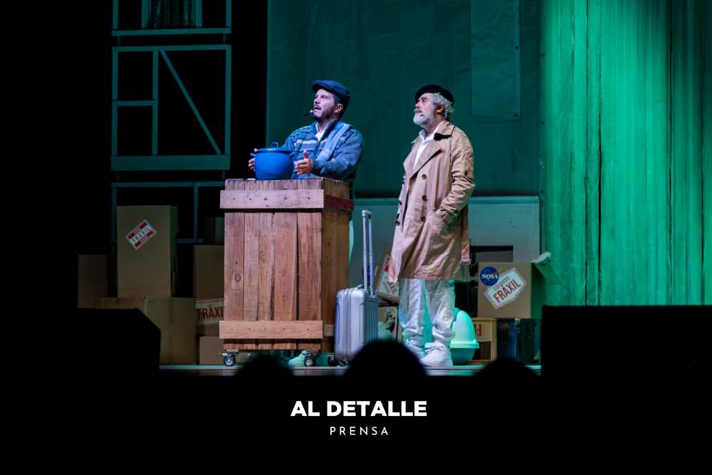 Xosé A. Touriñán y Carlos Blanco en uno de los sketch de ‘Somos criminais e punto e final’.