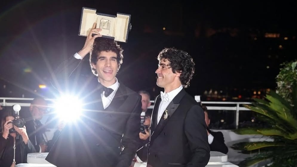 Los Javis triunfan en el Festival de Cannes: premio a Mejor Dirección por ‘La bola&nbsp;negra’