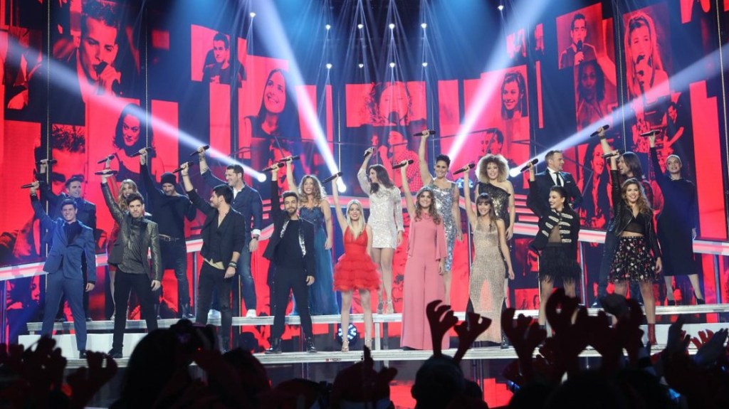 Los participantes de OT1 y OT2017 se juntaron en una gala especial de Navidad.